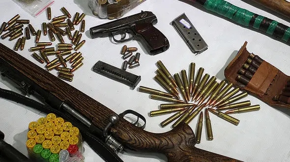 دستگیری 3 متهم حمل سلاح در فردیس 