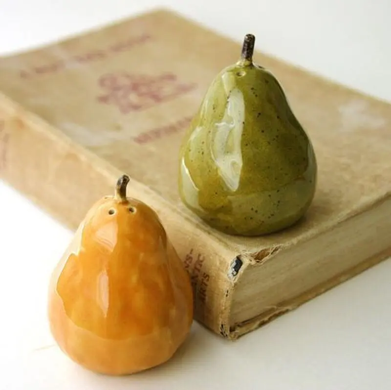 نمکدان دکوراتیو گلابی