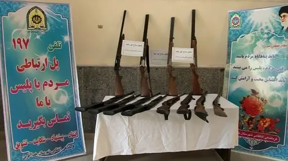 کشف 12 قبضه سلاح غیرمجاز در خدا آفرین + عکس 