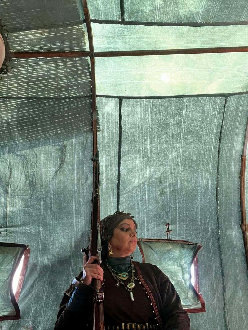 الهام پاوه نژاد