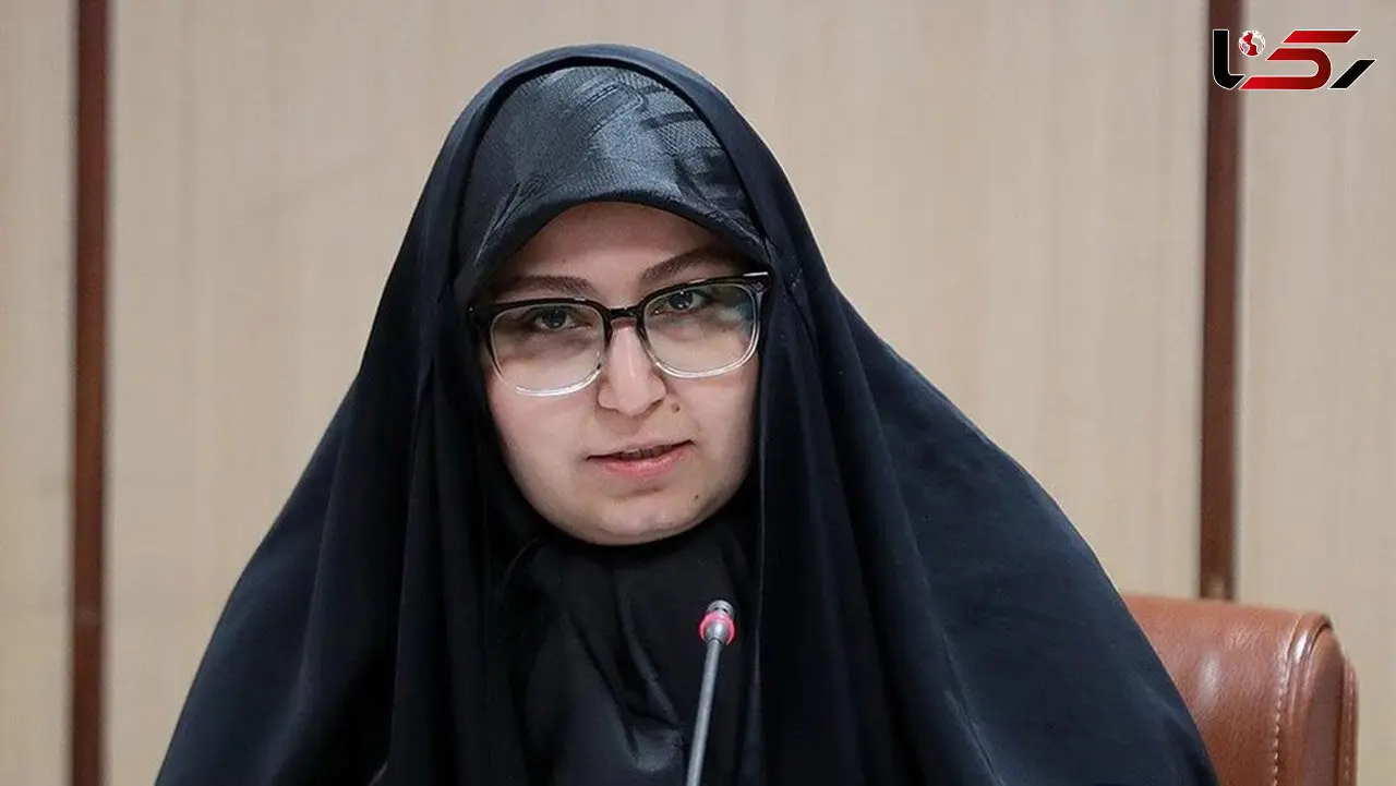 چرا نرجس دختر ارشد سردار سلیمانی او را پدر صدا نمی‌زند ؟/ ایشان همیشه در میدان بود عکس‌های کمی هست که پشت میز کارش باشد