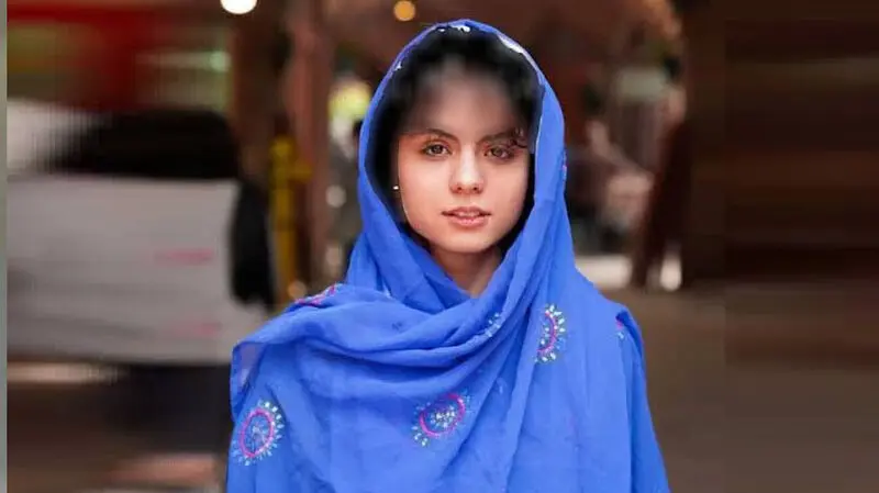 سارا حاتمی