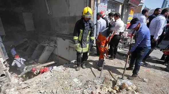 علت انفجار هولناک مسافرخانه در قم + عکس 