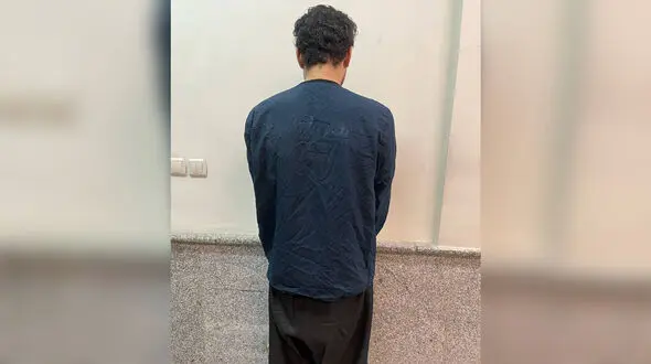 قتل هولناک زن آبادانی به دست شوهرش / دختر کوچولو شاهد هل دادن مادرش به پایین پله ها بود