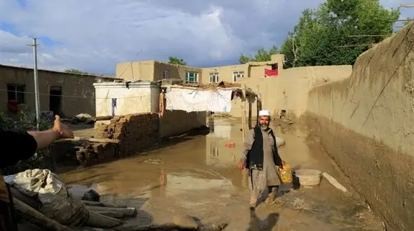 ببینید / روایت تلخ سیل مرگبار در محله خوشی! / 20 تن کشته شدن! + فیلم و عکس
