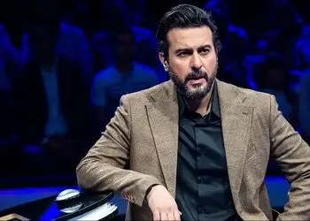 فیلم آواز خوانی باشکوه محسن کیایی  با آهنگ علیرضا قربانی در کنسرت