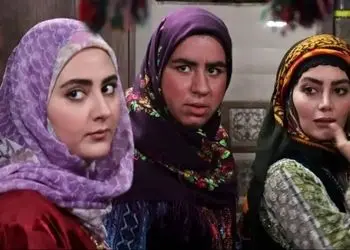 عکس صهبا شرافتی و مهرنوش طوسی «رونی کلمن دایی و باوان» در اتاق گریم سریال نون خ