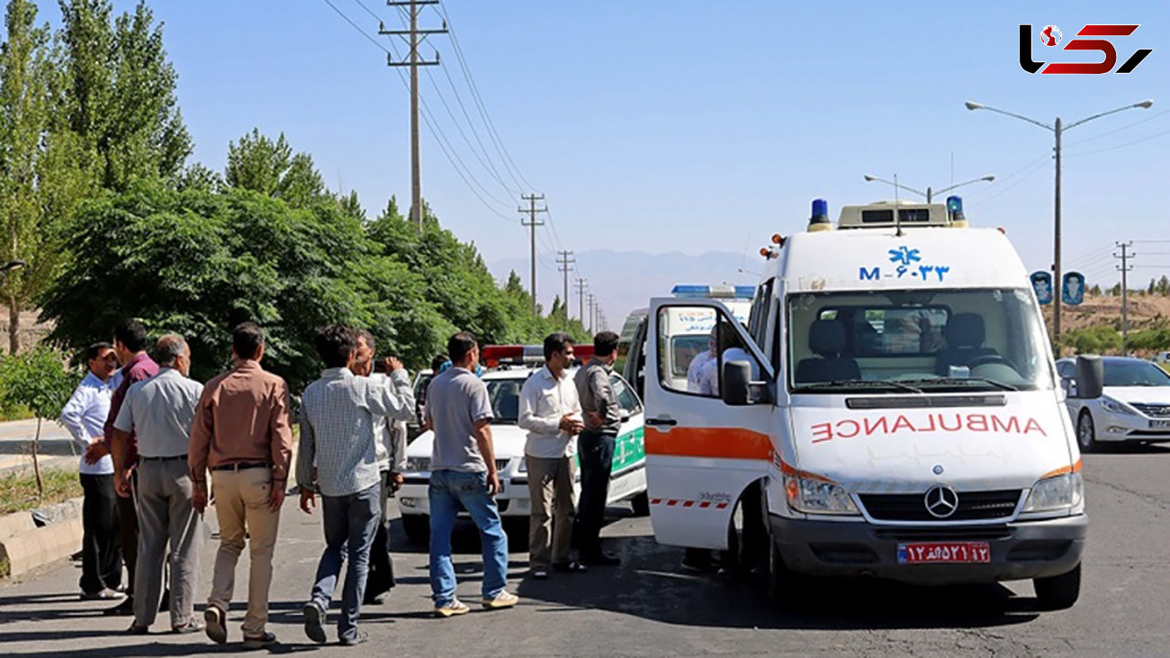 بی احتیاطی راننده ساینا راکب موتورسیکلت را راهی بیمارستان کرد/ در تهران رخ داد