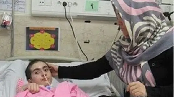 مهسا دختر تکواندوکار کرجی درگذشت / 24 ماه زندگی در کما + عکس