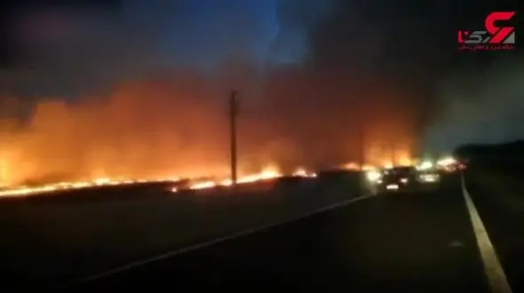 آتش زدن کاه و کلش در مزارع گندم نظرآباد + فیلم