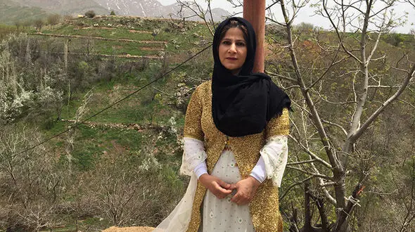 فرشته‌ 37 ساله زندگی زنان روستایی در کرمانشاه را تغییر داد + عکس