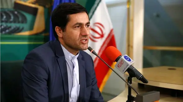 وکیل احمدی‌نژاد درباره تخلفات یارانه‌ای وی به نمایندگان مجلس نامه نوشت