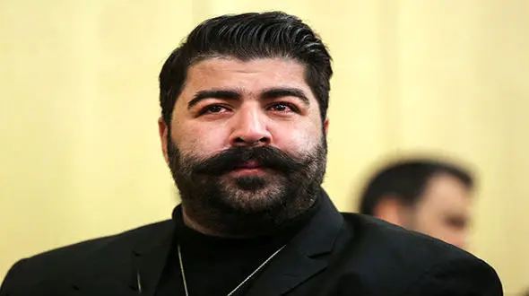 فیلم مداحی دلنشین  بهنام بانی در شب های محرم ! / از کنسرت های پرهیاهو تا خاک پای امام حسین ( ع ) بودن !