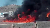 آتش سوزی مهیب در بازارچه مرزی پرویزخان