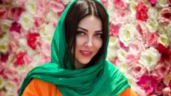  عکس/ تیپ و ژست کاملا متفاوت و تازه لیلا اوتادی در هواپیما 