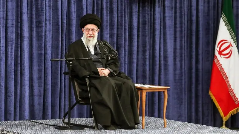 سران قوا، مسئولان و کارگزاران نظام عصر امروز چهارشنبه با رهبر انقلاب اسلامی دیدار کردند. 