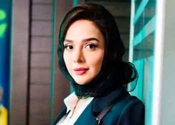 عکس/ استایل کژوال المیرا دهقانی، یاسمن سریال «لحظه گرگ و میش» و همسر قدبلندش /آغوش گرم زوج جذاب و خوش تیپ مقابل دوربین!