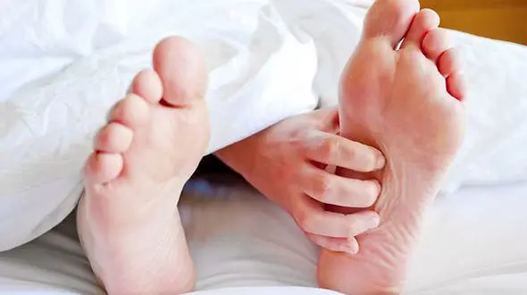  13 واریان خطر ساز در مبتلایان سندرم پای بی قرار کشف شد