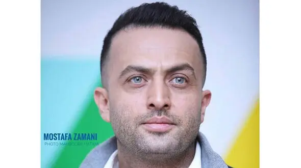 پشت پرده مهاجرت مصطفی زمانی و همسرش به امارات / زنش با این لباس زننده قید ایران را زد!