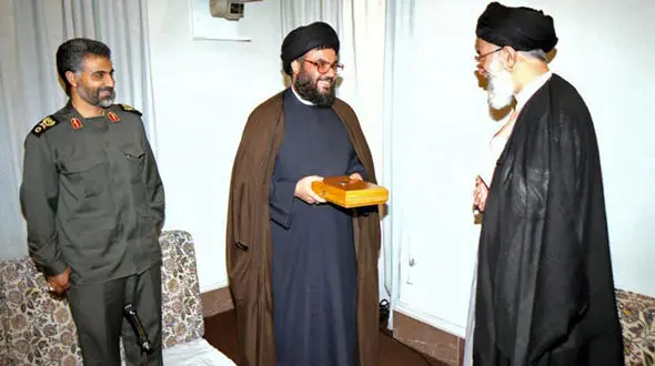 تصاویر کمتر دیده شده از شهید سیدحسن نصرالله در کنار رهبر انقلاب 