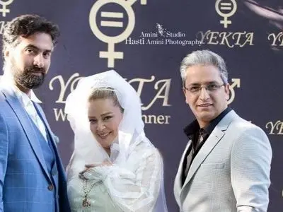 فیلم / طراح لباس عروس بهاره رهنما : بابت لباس بهاره رهنما فحش خوردم 1500 نفر را بلاک کردم ! / / تکتم رضایی: سلیقه خودش بود و من ...