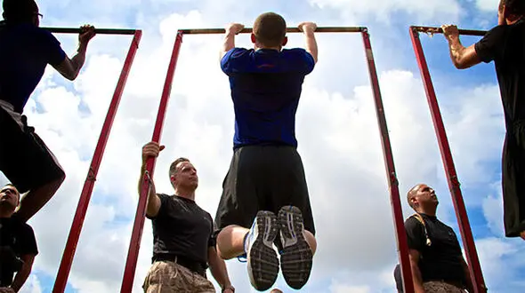 تفاوت نیاز کالری در زنان و مردان؛ آنچه متخصصان می‌ گویند