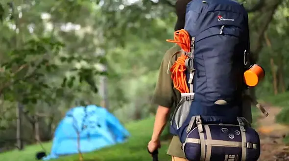 راهنمای چیدمان وسایل در کوله‌ پشتی برای سفر در نوروز 