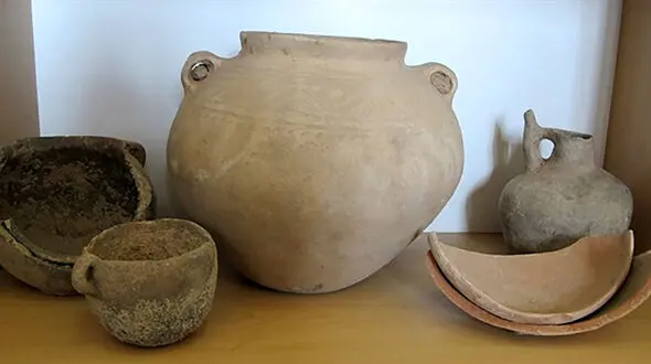 افشای راز گنج تاریخی در روستای طارم زنجان/ در دل تپه پنهان بود