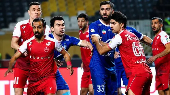  پایان نیمه اول دربی پایتخت/ استقلال صفر - پرسپولیس صفر