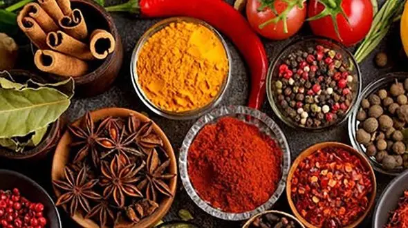 خواص و مضرات ادویه جات 