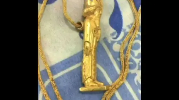 2 افغانستانی آثار طلایی پاسارگاد را 1.1 میلیون دلار در دوبی فروختند ! + فیلم و جزئیات