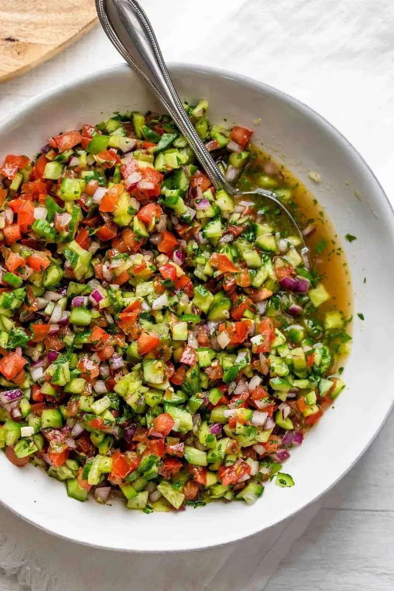 طرز تهیه سالاد شیرازی