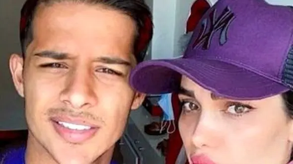 بازگشت مهدی قائدی به ایران به همراه همسرش