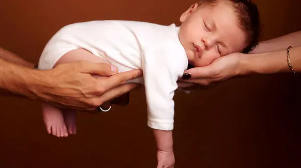 بین تربیت پسر و دخترانتان تفاوت بزارید