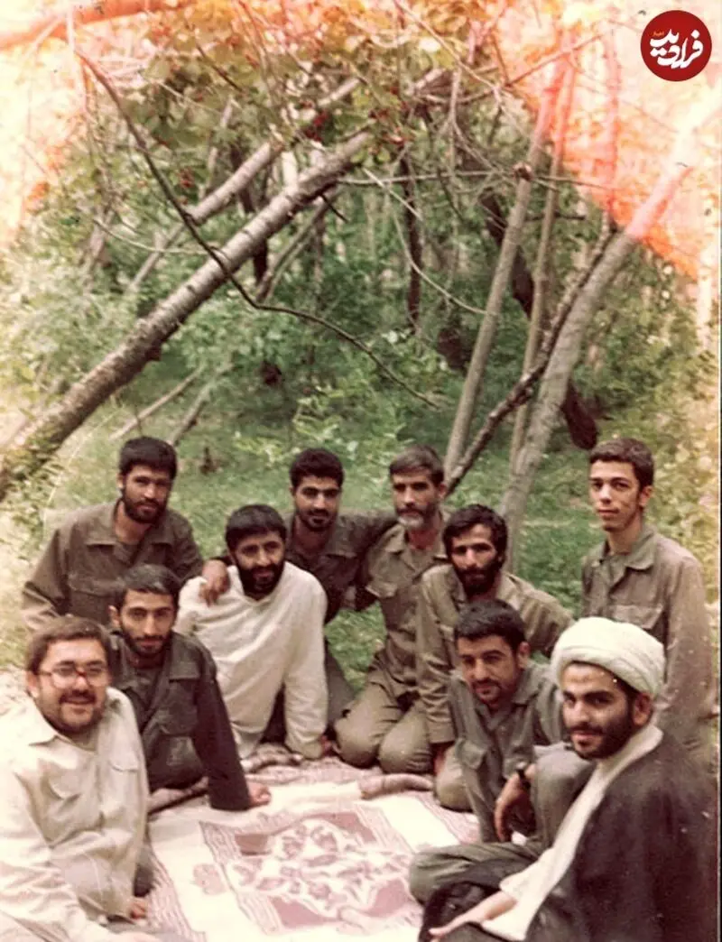 عکس | سفر در زمان؛ «سرلشکر باقری، سردار سلیمانی و عزیز جعفری» در طبیعت؛ دهه ۶۰