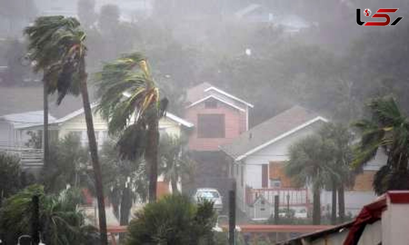  طوفان متیو همچنان بر سر فلوریدا سنگینی می کند/ تمام بیمارستان ها تخلیه شدند