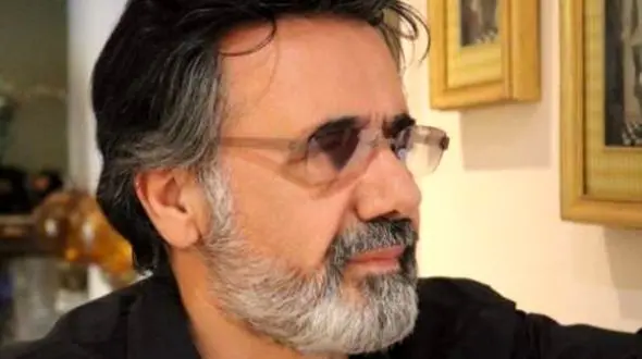 دانلود ریمیکس باشکوه   معین چاوشی تتلو و  هایده / آهنگ گمونم نمونم بی تو من زیاد !