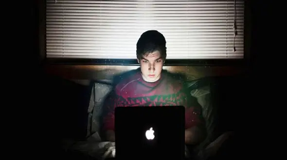 ارتباط دیر خوابیدن و افسردگی / چرا خواب کافی مهم است؟