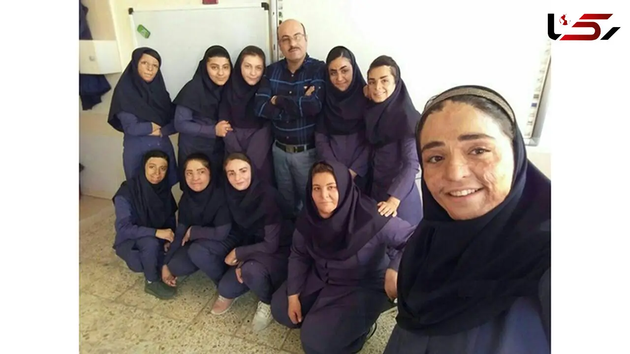 تازه ترین عکس سلفی از دختران شین آبادی / لبخندهایی که در چهره های سوخته تلخ شدند + آخرین اخبار
