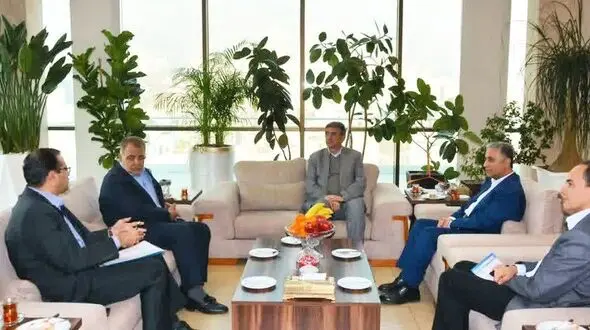 از رفع پنچری لاستیک‌سازی، تا روشن کردن موتور ماشین‌سازی پس از ۱۳ سال/صنعت و اشتغال در لرستان جان می‌گیرد؟ 