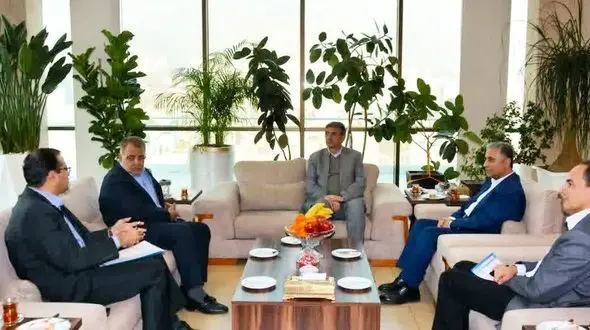 از رفع پنچری لاستیک‌سازی، تا روشن کردن موتور ماشین‌سازی پس از ۱۳ سال/صنعت و اشتغال در لرستان جان می‌گیرد؟ 