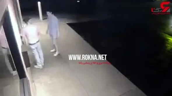 ضرب و شتم پسر جوان خارجی توسط مرد ناشناس+فیلم