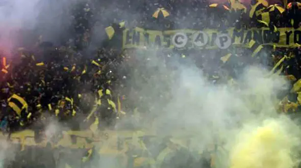 تیراندازی در ورزشگاه مسابقه فوتبال را لغو کرد 