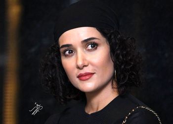 عکس/ رونمایی از خواهر زیبا و مادر جوان پریناز ایزدیار / شباهت را ببینید !