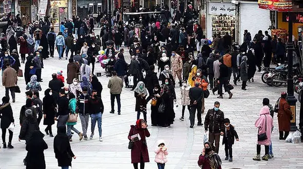 بازار شلوغ همدان در روزهای کرونایی + عکس