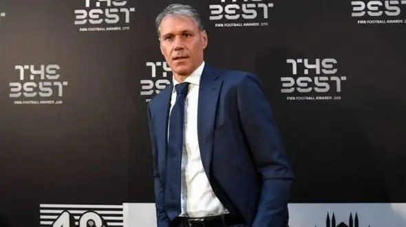 ادامه انتقادات اسطوره ؛ این بار نوبت بازیکن بارسلونا شد