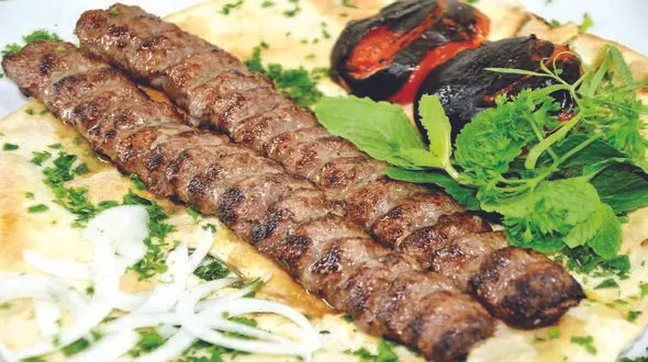 کباب‌های لاکچری با نرخ‌های فضایی/ آیا اتحادیه رستوران داران در پی نرخ‌هایی جدید است؟