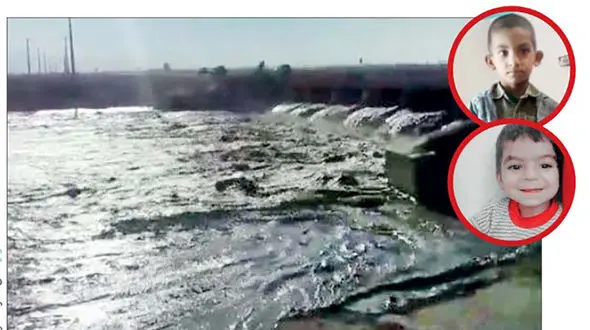 داغ سوزناک 2 برادر خردسال در سیل/ بی تابی مادر برای جنازه گمشده پسرش+ عکس