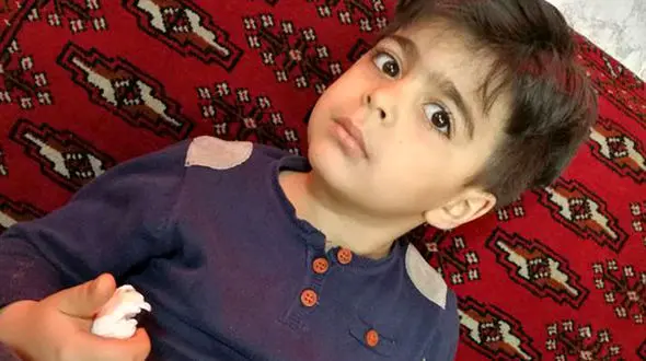 گلوله تبهکاران به سر کودک 5 ساله تهرانی برخورد کرد / معجزه آریا زنده ماند+ عکس