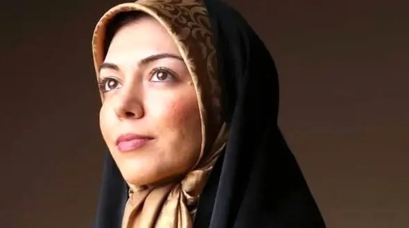 گندم کوچولوی آزاده نامداری/ تبریک ویژه گندم برای طرفداران مادرش/ چه دخترخانوم مودب و موقری!